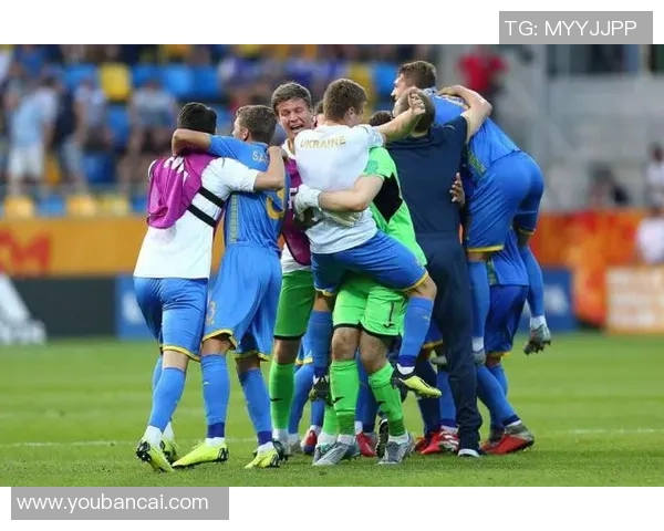 足球球星传球对决赛场精彩纷呈球技巅峰对决点燃激情